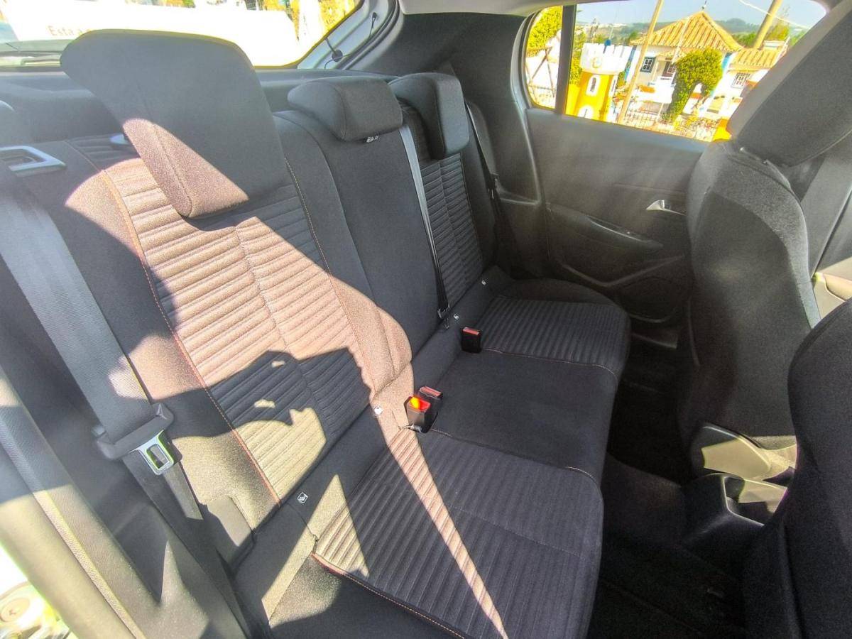 peugeot-208-2023-diesel-1499cc
