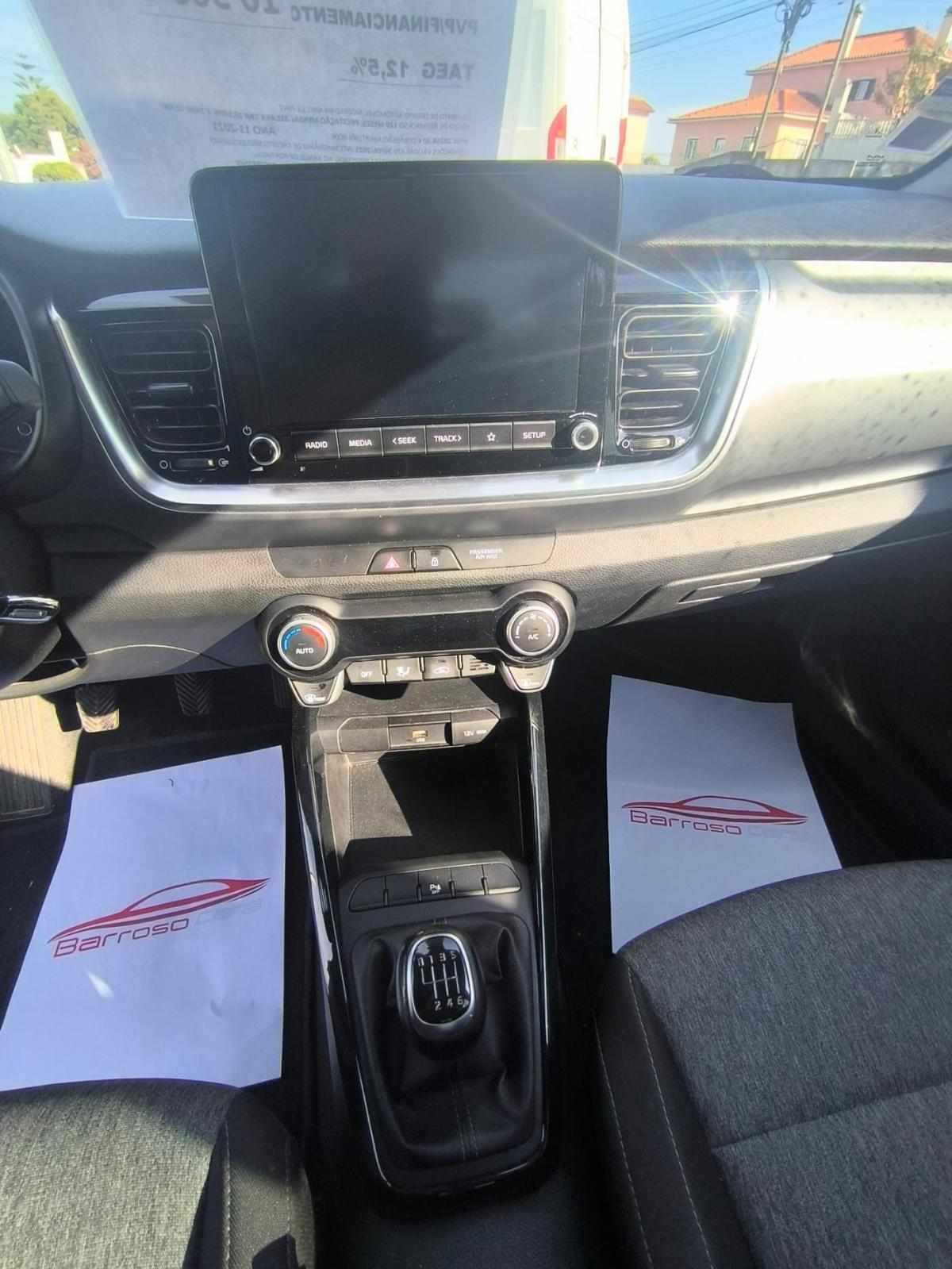 kia-stonic-2021-gasolina-998cc