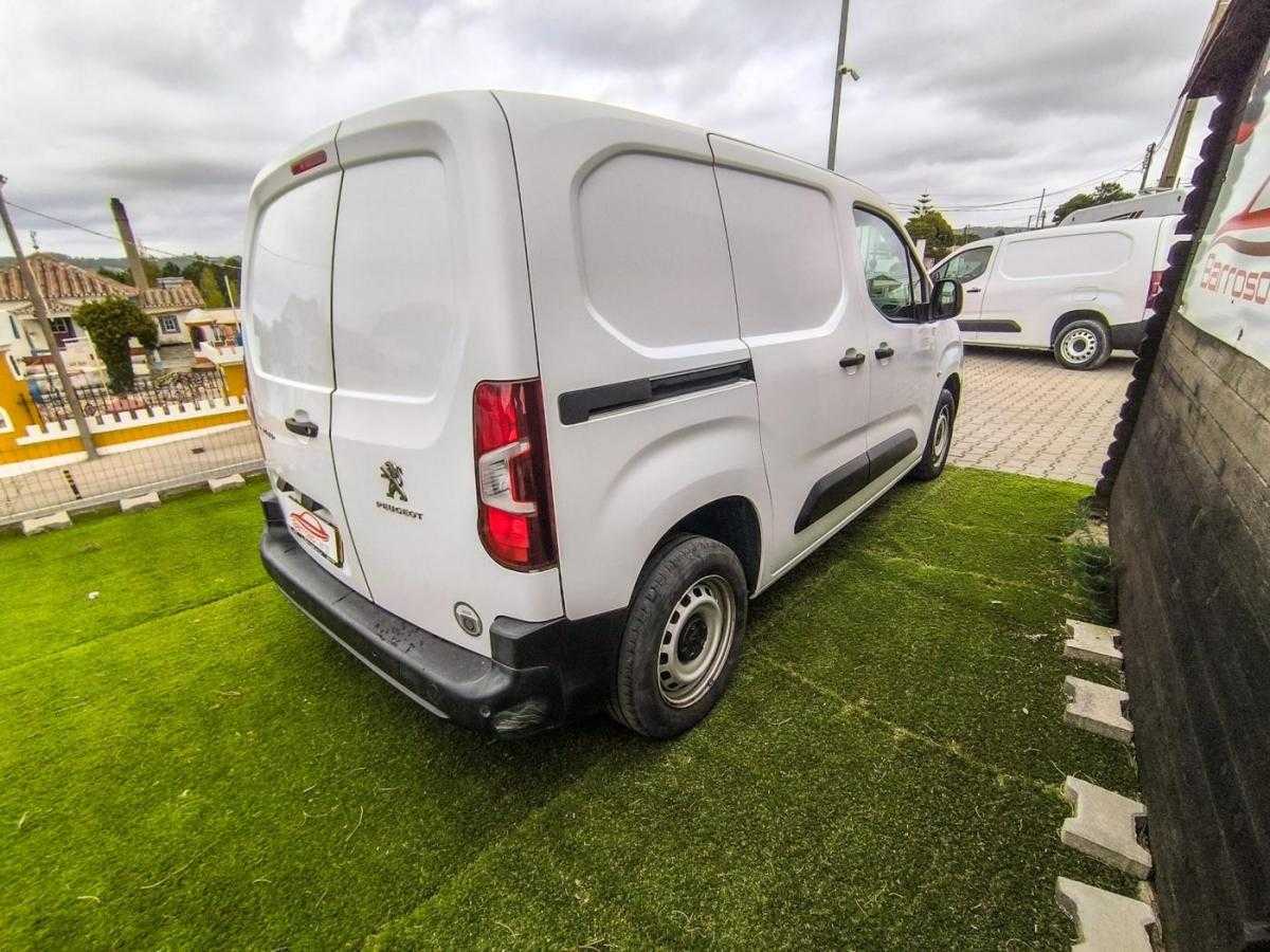 peugeot-partner-2019-diesel-1560cc