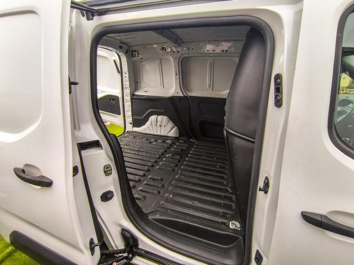 peugeot-partner-2019-diesel-1560cc