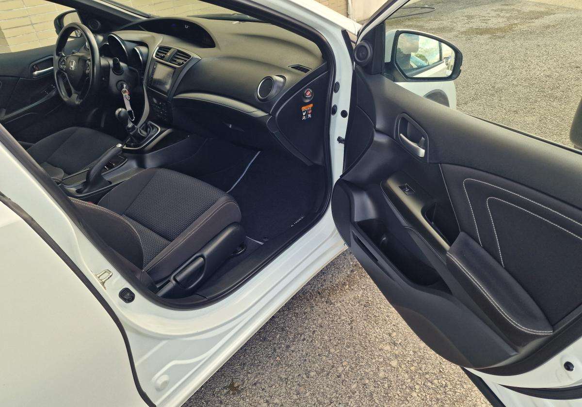 honda-civic-2016-diesel-1597cc