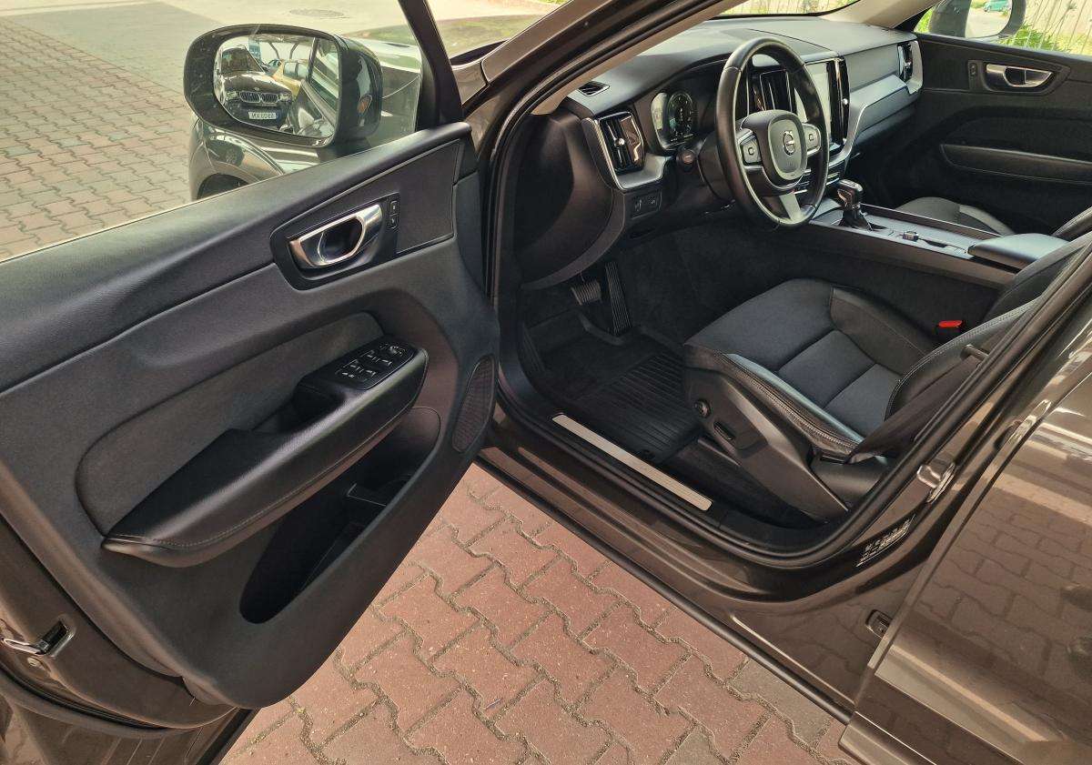 volvo-xc60-2019-diesel-1969cc