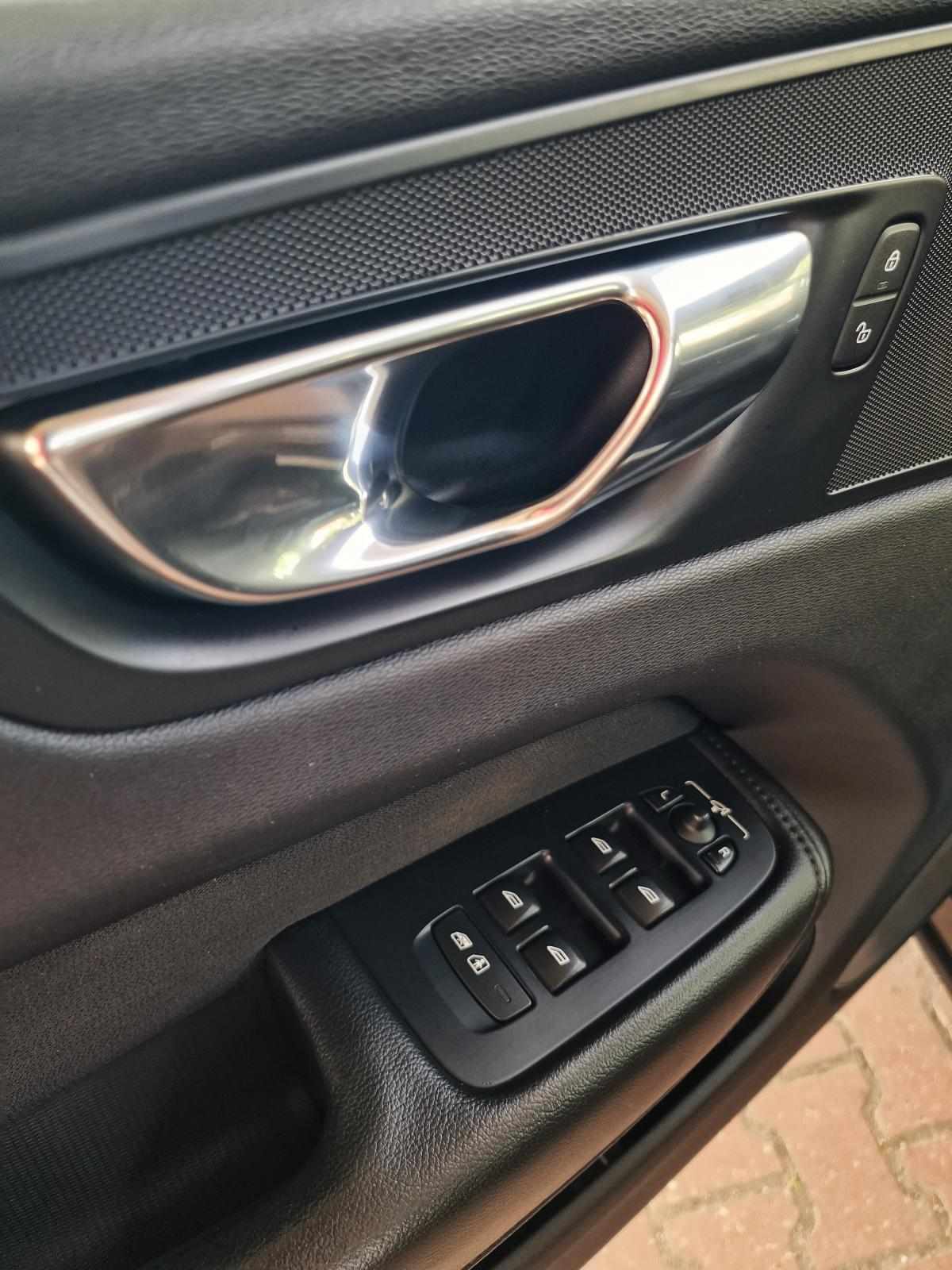 volvo-xc60-2019-diesel-1969cc