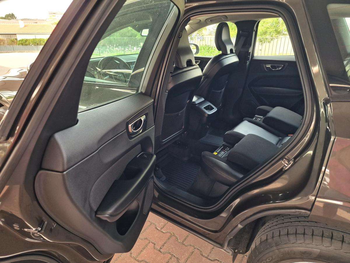 volvo-xc60-2019-diesel-1969cc