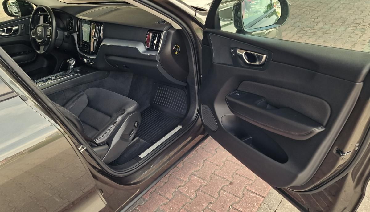 volvo-xc60-2019-diesel-1969cc
