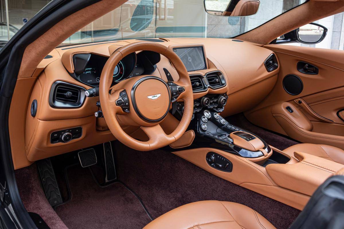 aston-martin-vantage-roadster-2021-gasolina-3982cc