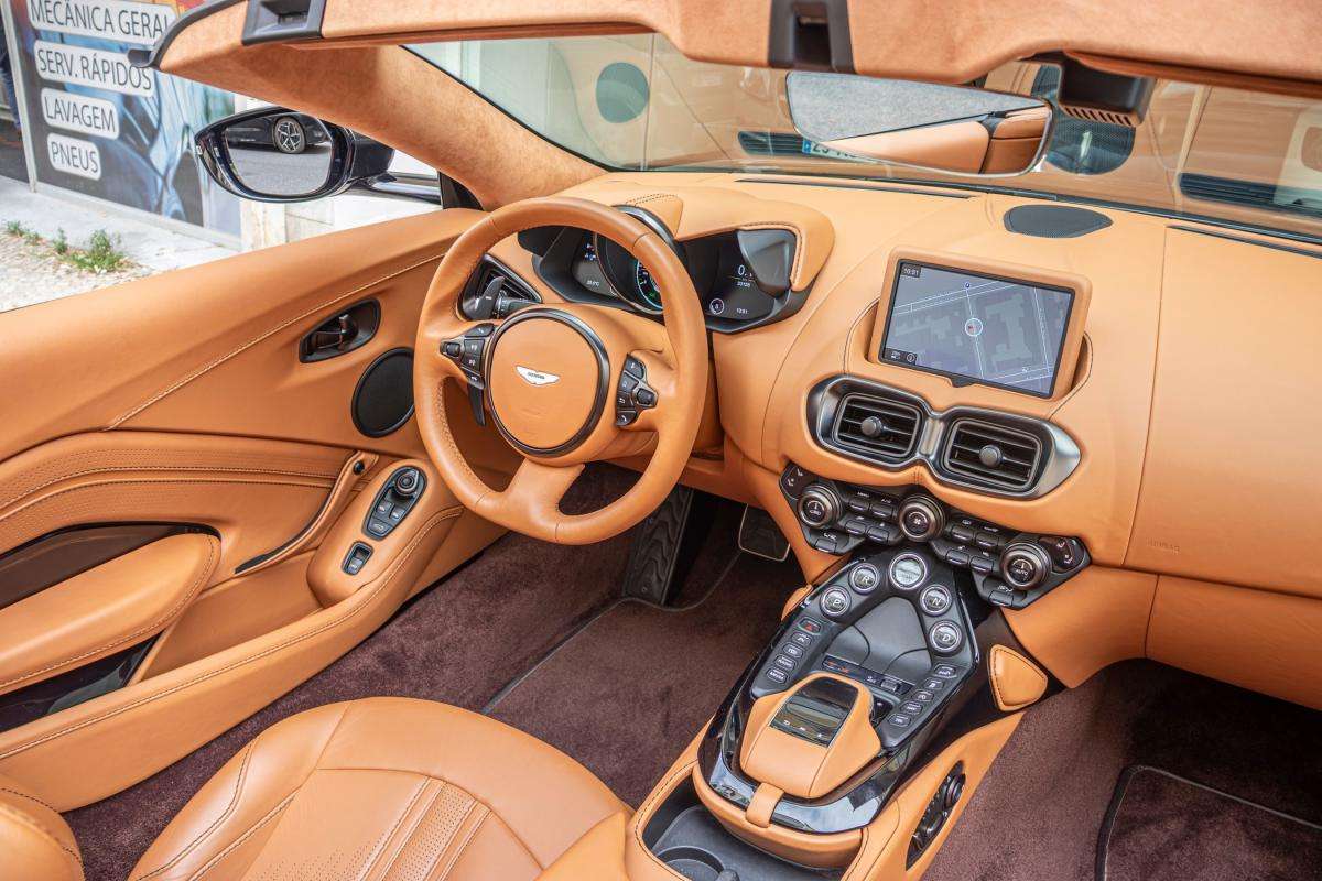 aston-martin-vantage-roadster-2021-gasolina-3982cc