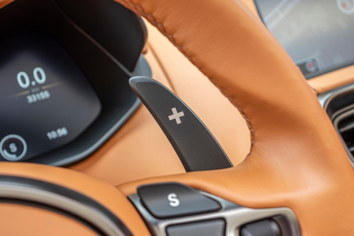 aston-martin-vantage-roadster-2021-gasolina-3982cc