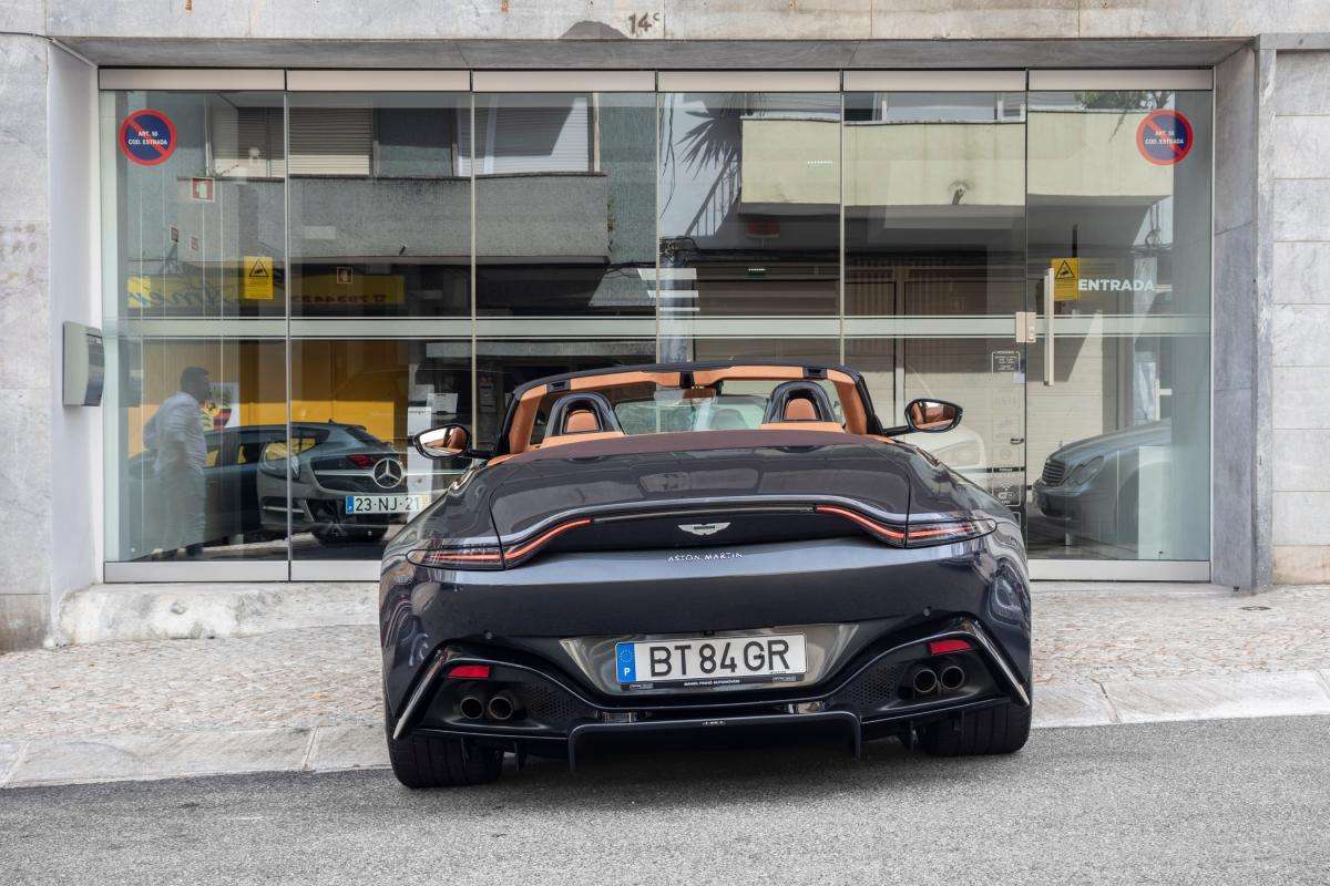 aston-martin-vantage-roadster-2021-gasolina-3982cc