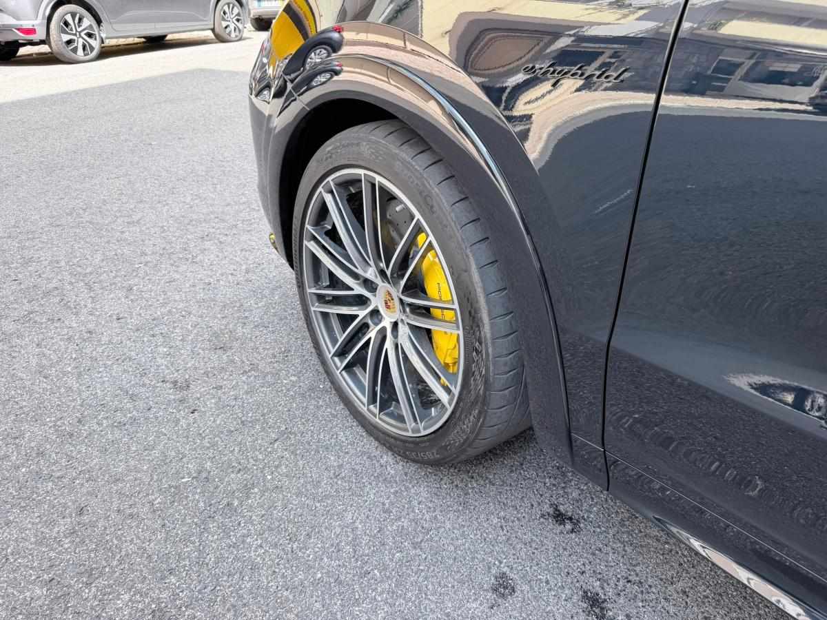 porsche-cayenne-2020-hibrido-a-gasolina-3996cc