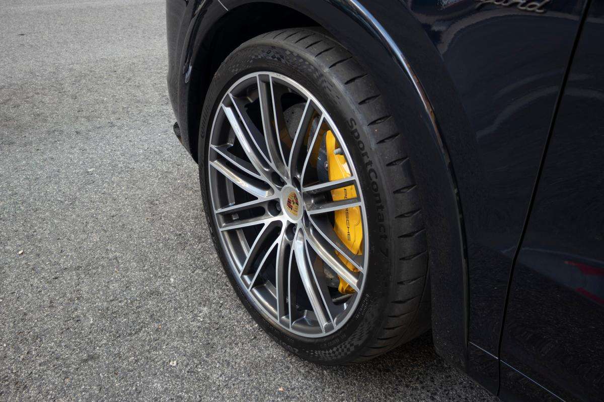 porsche-cayenne-2020-hibrido-a-gasolina-3996cc