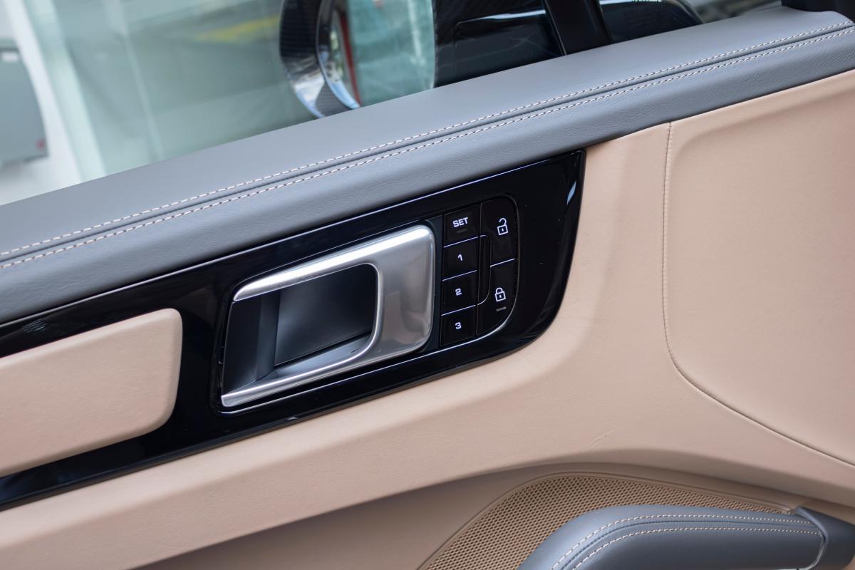 porsche-cayenne-2020-hibrido-a-gasolina-3996cc