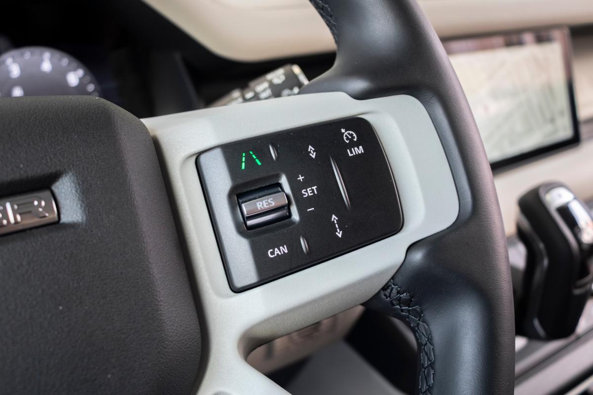 land-rover-defender-2024-gasolina-2996cc