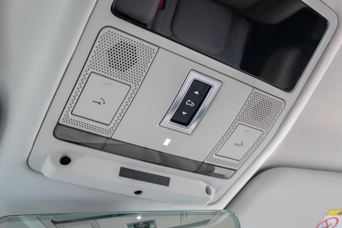 land-rover-defender-2024-gasolina-2996cc