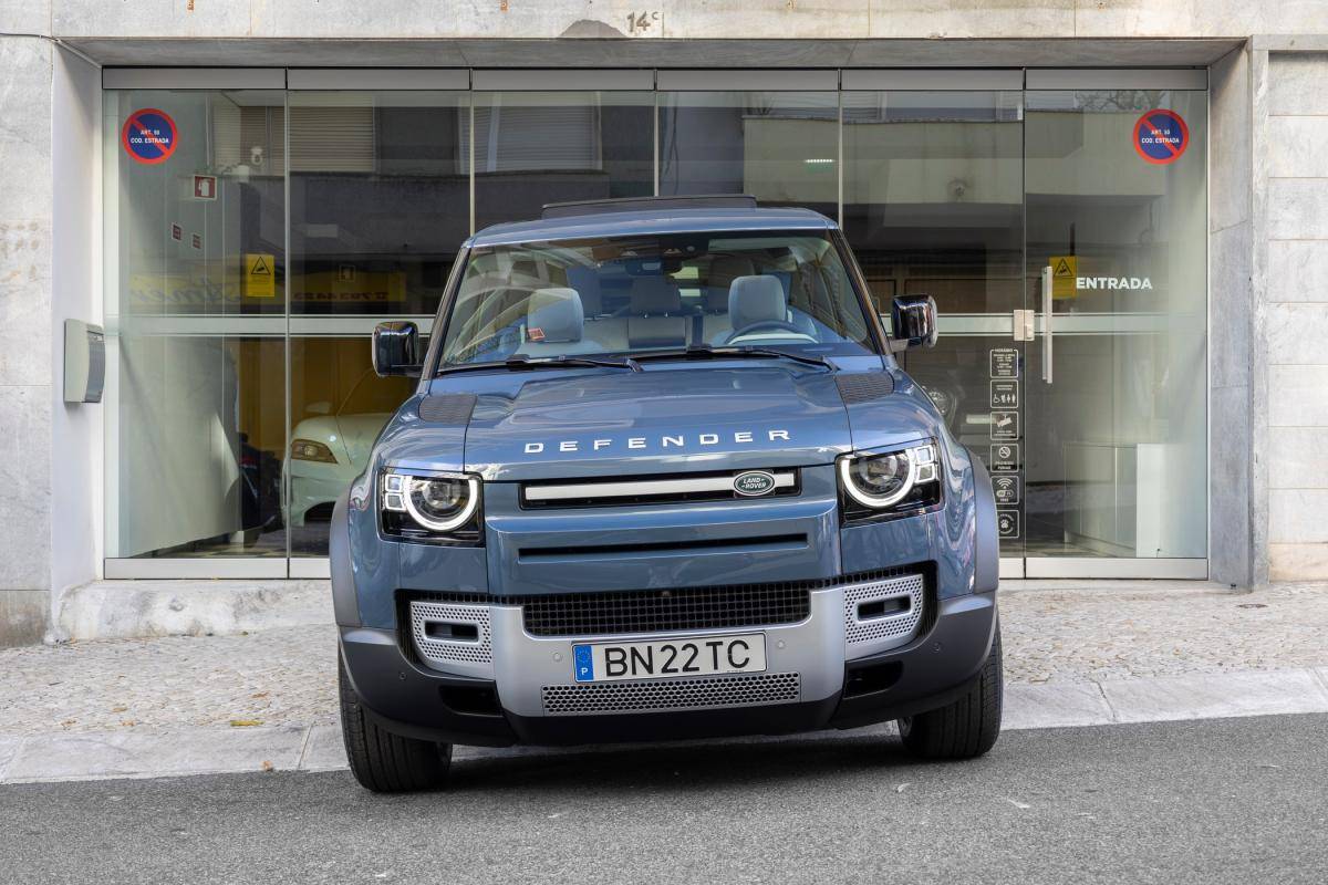 land-rover-defender-2024-gasolina-2996cc