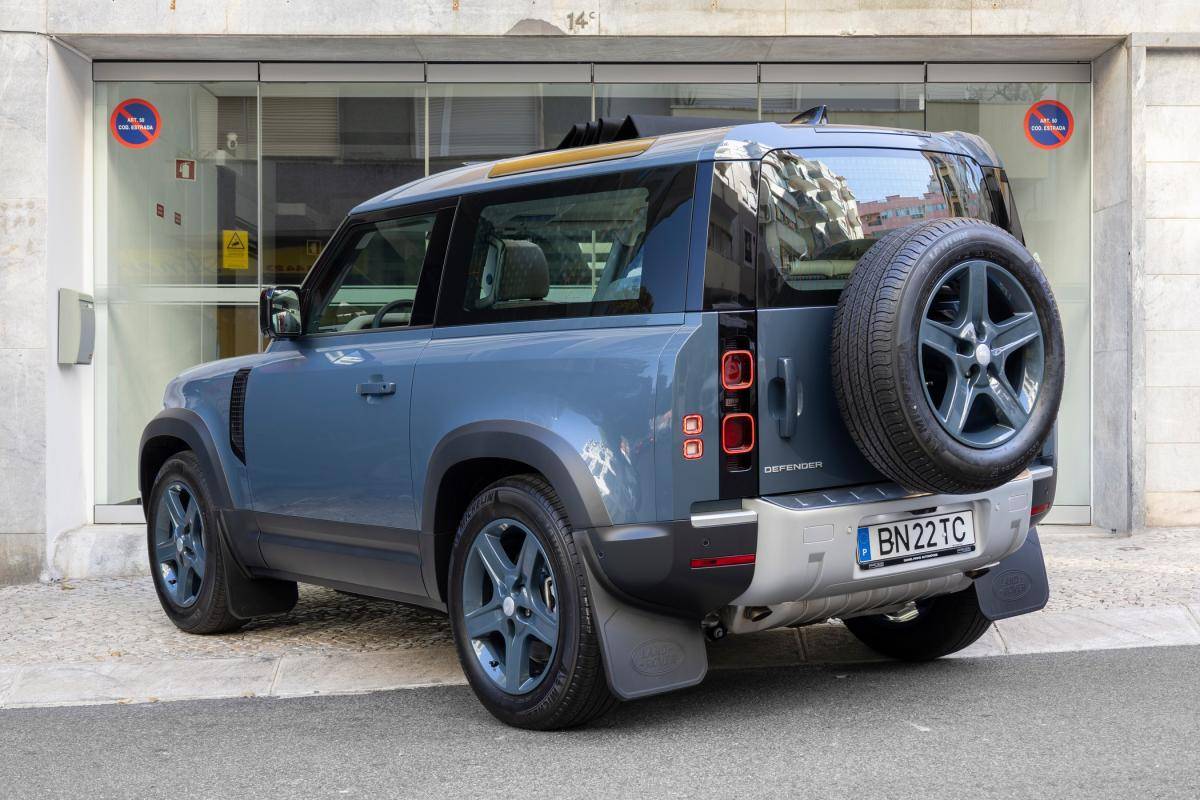 land-rover-defender-2024-gasolina-2996cc