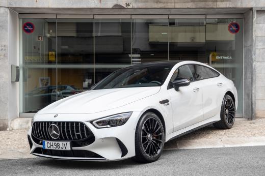 mercedes-benz-amg-gt-2025-hibrido-a-gasolina-3982cc
