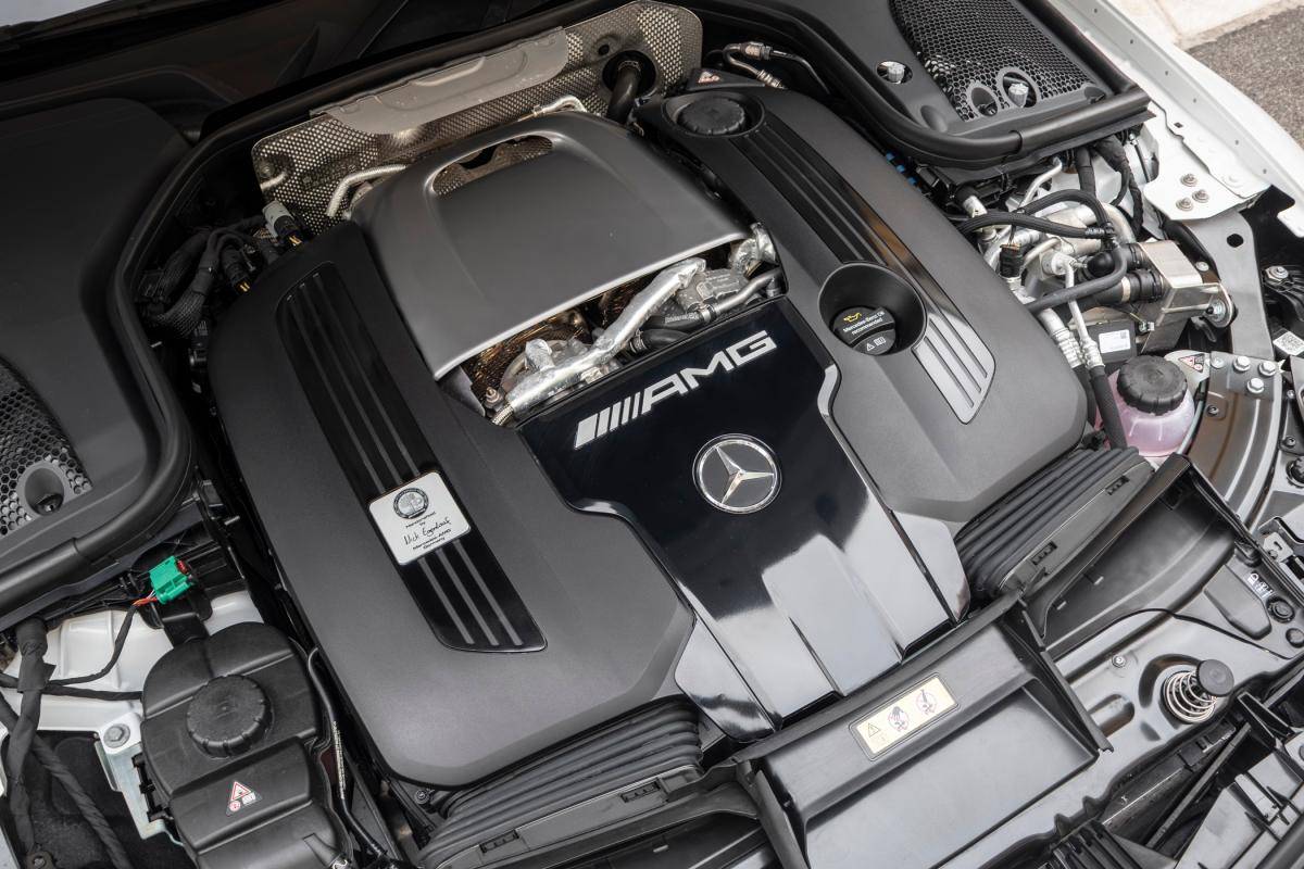 mercedes-benz-amg-gt-2025-hibrido-a-gasolina-3982cc