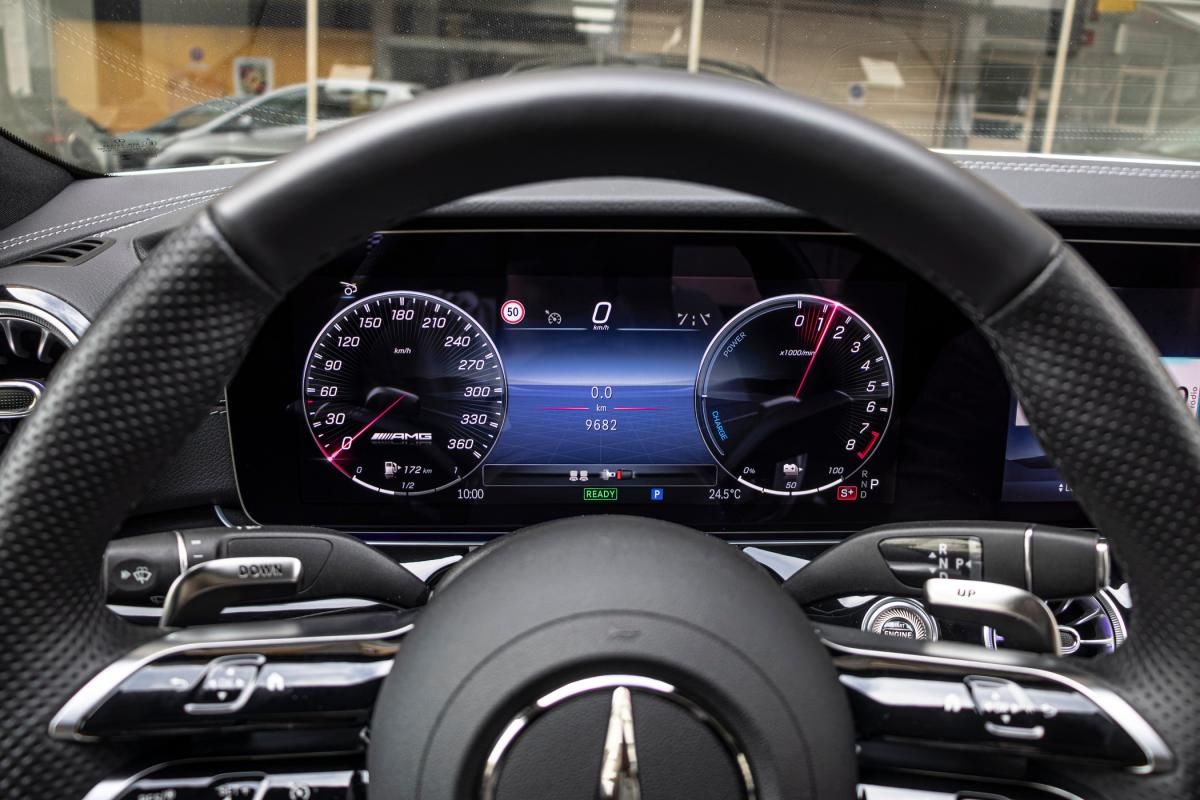mercedes-benz-amg-gt-2025-hibrido-a-gasolina-3982cc