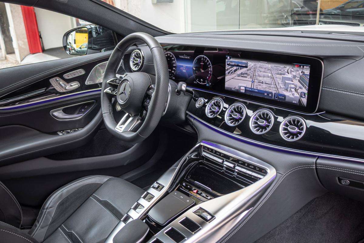 mercedes-benz-amg-gt-2025-hibrido-a-gasolina-3982cc
