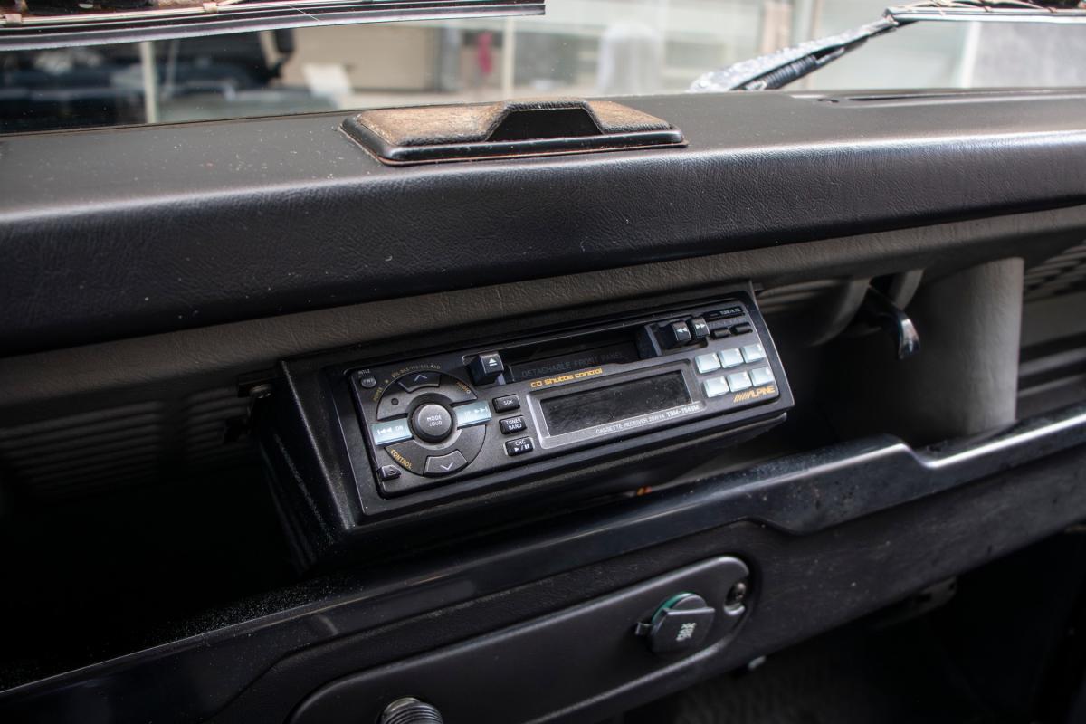 land-rover-defender-1997-diesel-2495cc