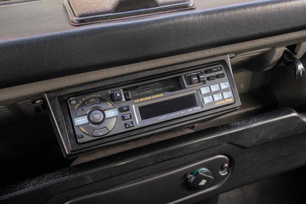 land-rover-defender-1997-diesel-2495cc