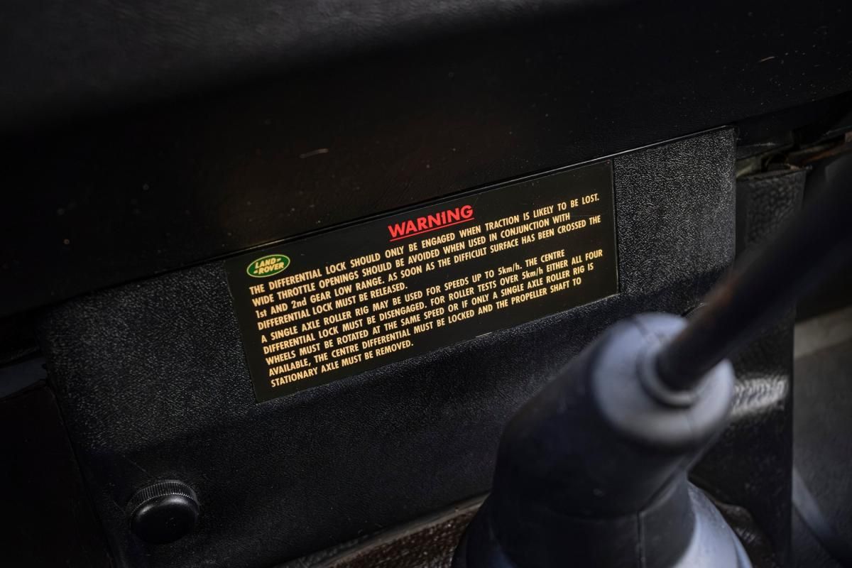 land-rover-defender-1997-diesel-2495cc