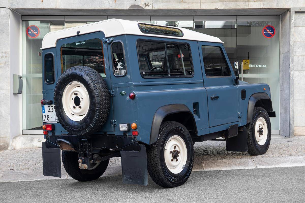 land-rover-defender-1997-diesel-2495cc