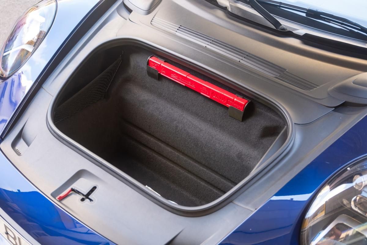 porsche-992-2024-gasolina-2981cc
