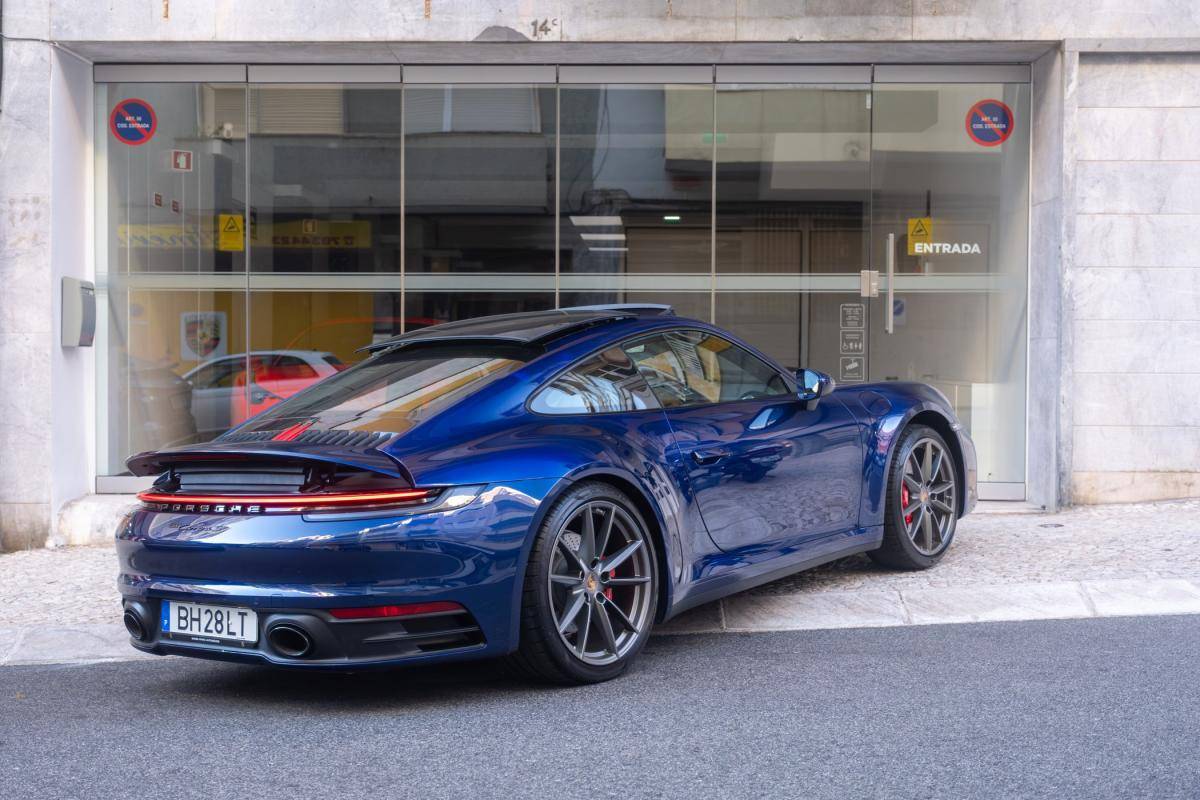 porsche-992-2024-gasolina-2981cc