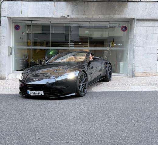 aston-martin-vantage-roadster-2022-gasolina-3982cc