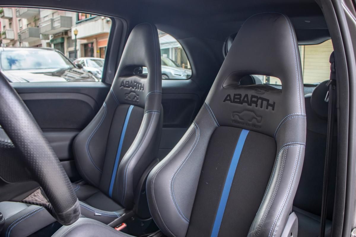 abarth-695-2023-gasolina-1368cc
