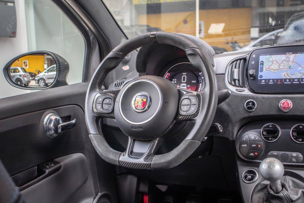 abarth-695-2023-gasolina-1368cc