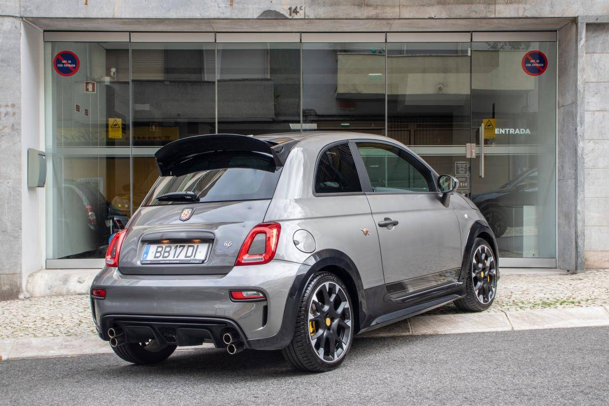 abarth-695-2023-gasolina-1368cc