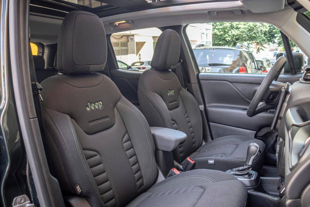 jeep-renegade-2025-gasolina-1469cc