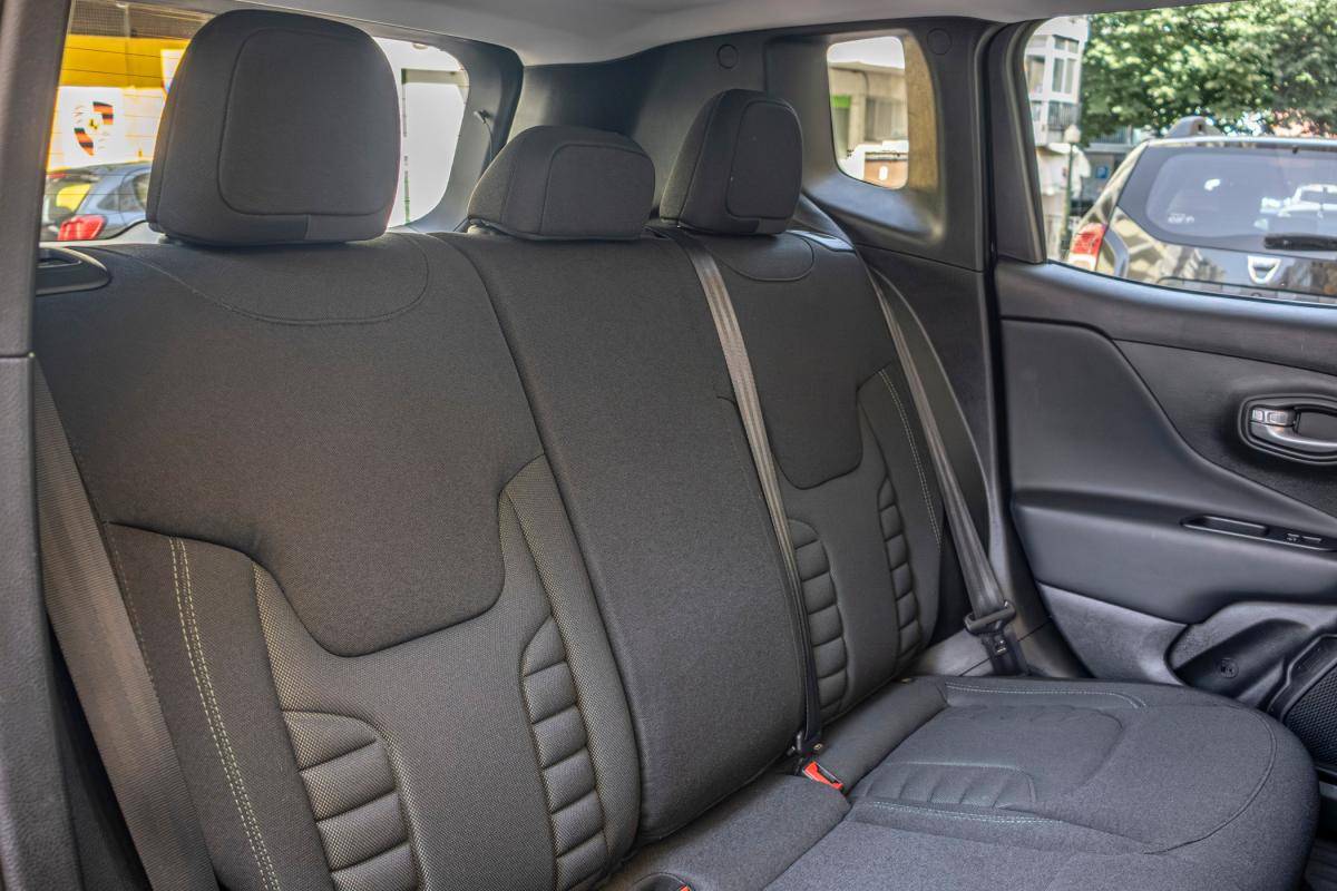 jeep-renegade-2025-gasolina-1469cc