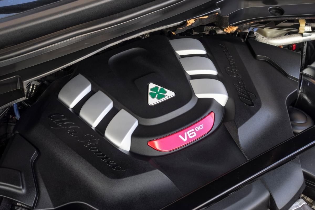 alfa-romeo-stelvio-2018-gasolina-2891cc