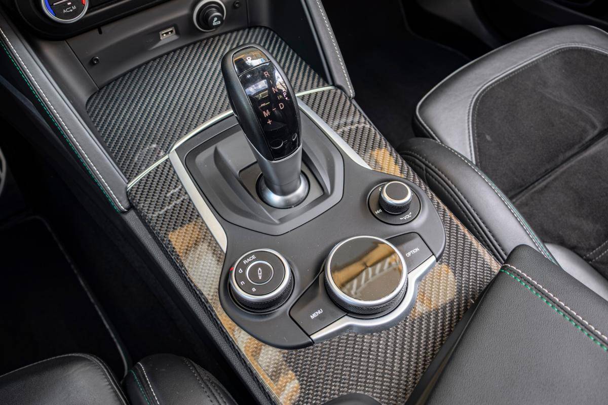alfa-romeo-stelvio-2018-gasolina-2891cc