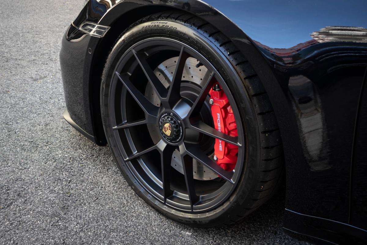porsche-992-2025-gasolina-3591cc