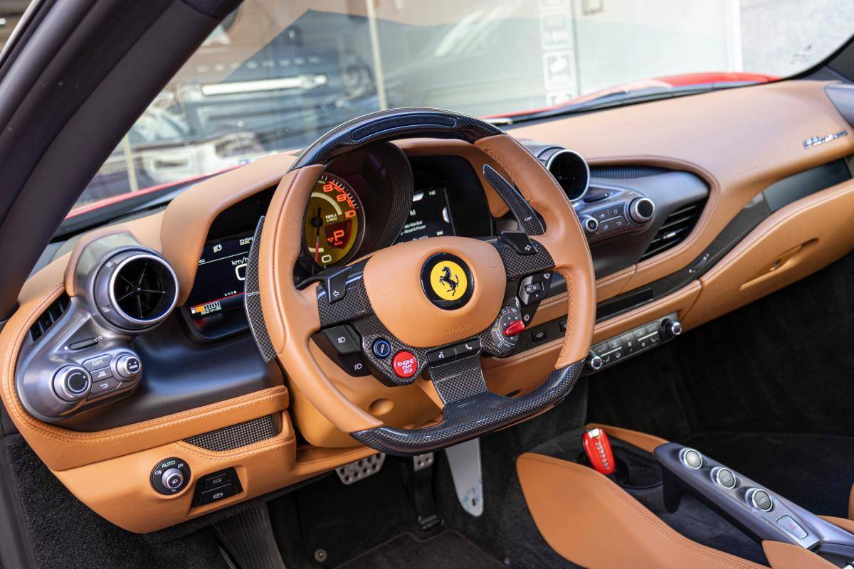 ferrari-f8-tributo-2021-gasolina-3902cc