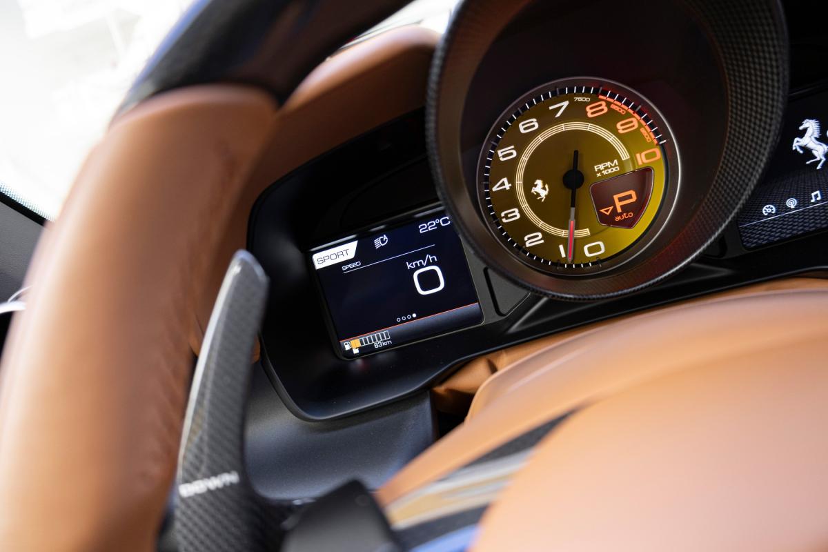 ferrari-f8-tributo-2021-gasolina-3902cc