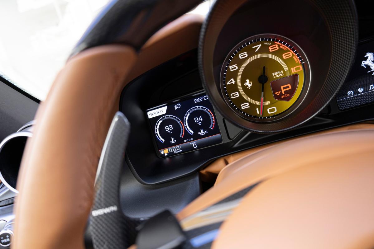 ferrari-f8-tributo-2021-gasolina-3902cc