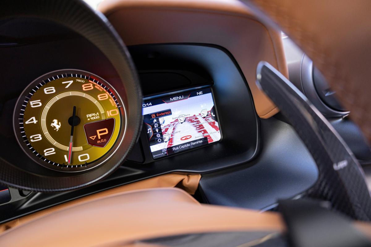 ferrari-f8-tributo-2021-gasolina-3902cc