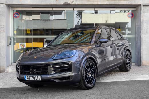 porsche-cayenne-2024-hibrido-a-gasolina-2995cc