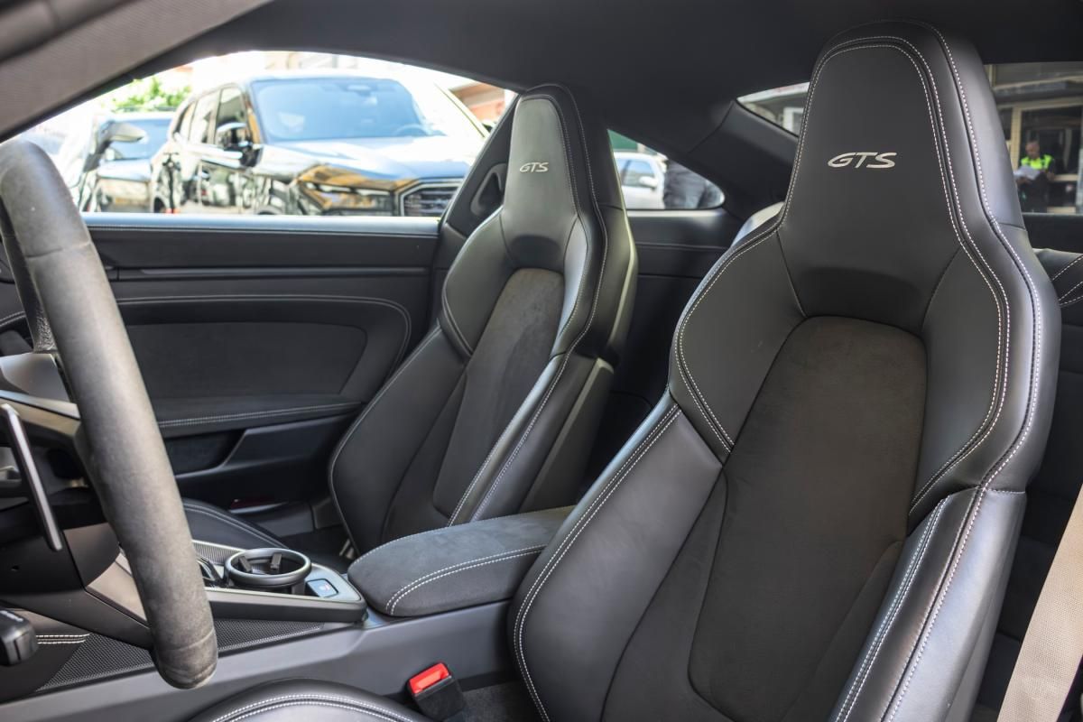 porsche-992-2023-gasolina-2981cc