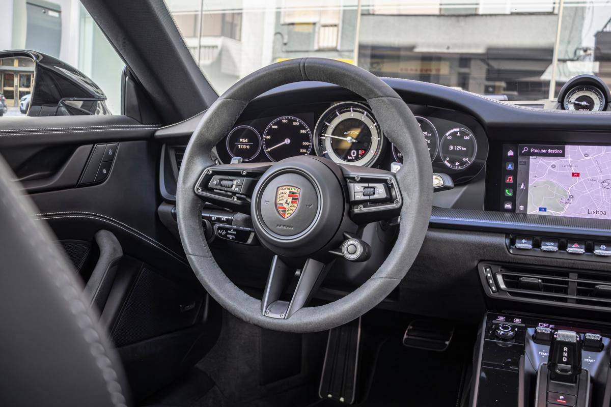 porsche-992-2023-gasolina-2981cc