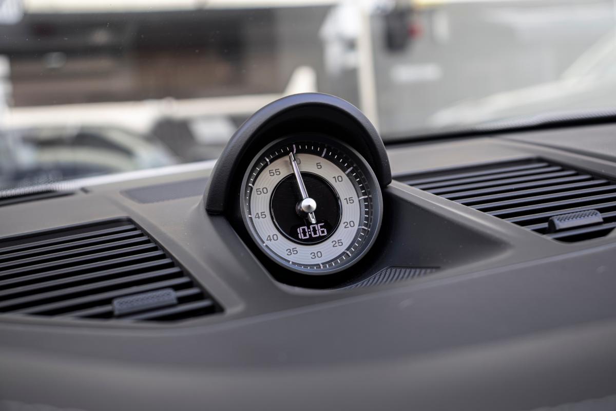 porsche-992-2023-gasolina-2981cc