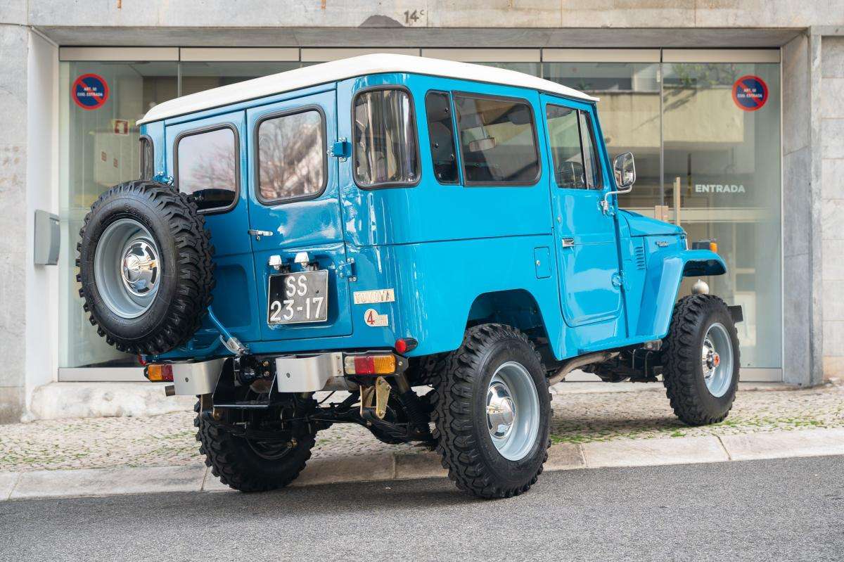 toyota-land-cruiser-1980-diesel-2977cc