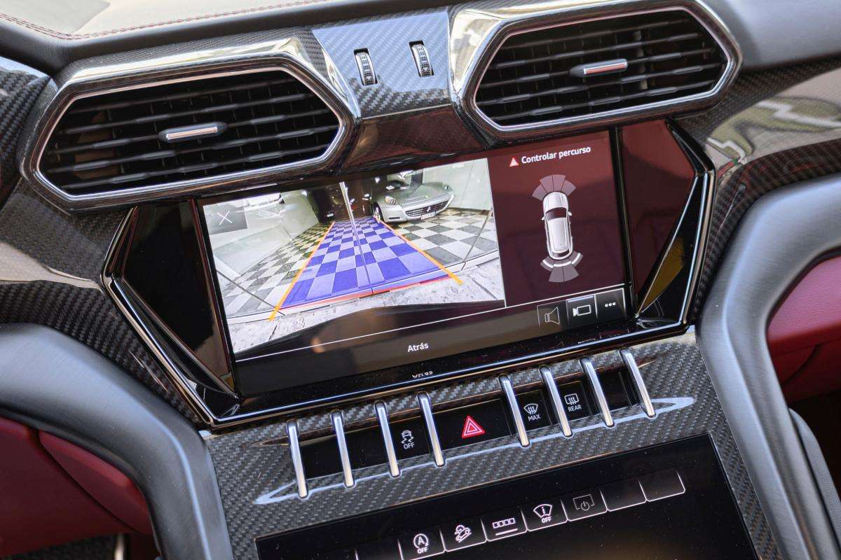 lamborghini-urus-2022-gasolina-3996cc