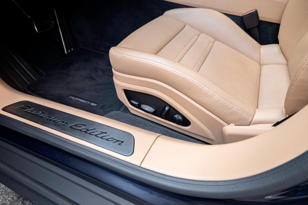 porsche-panamera-sport-turismo-2022-hibrido-a-gasolina-2894cc
